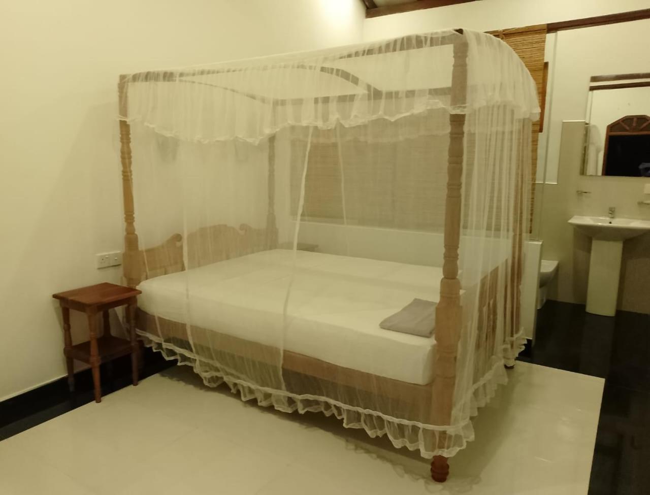 Skywalker Guest House Weligama Exterior foto