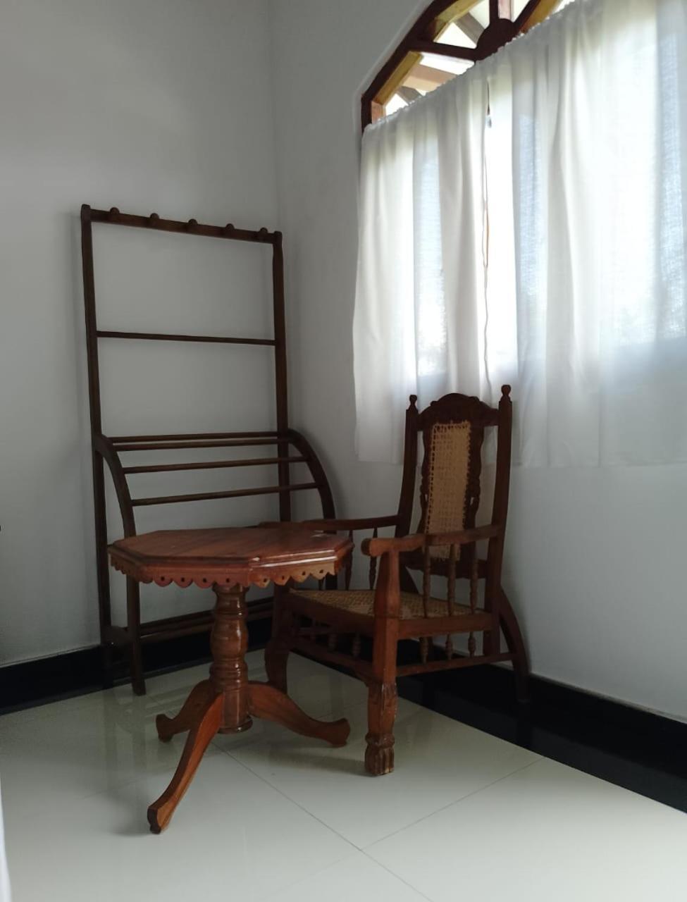 Skywalker Guest House Weligama Exterior foto